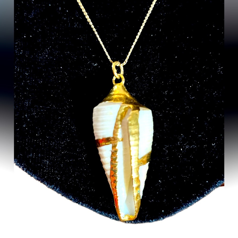 Genuine Seashell Pendant With Gold Trim